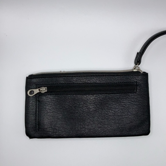 Relic - Picture 2 of 4